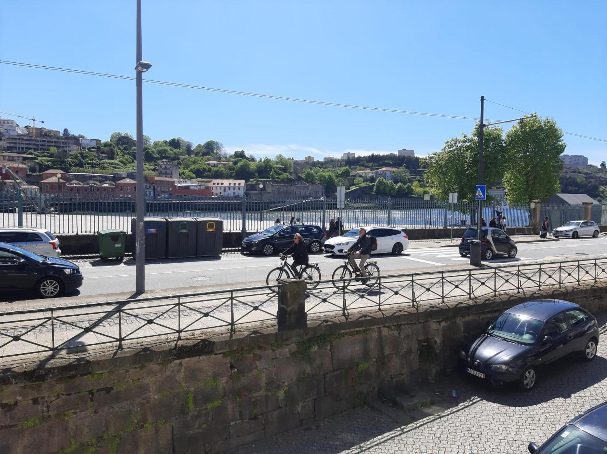 Happy Porto Hostel & Apartments Buitenkant foto